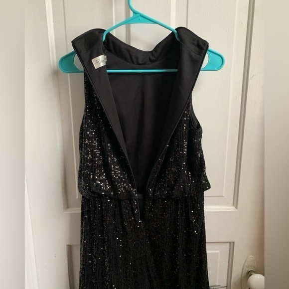 NWOT Eliza J Black Sequin Feather Dress Size 8 - Picture 4 of 8
